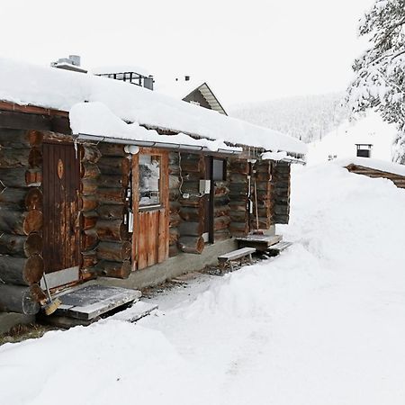 Classic Log Cabin Ski-In Ski-Out Levi Eksteriør bilde