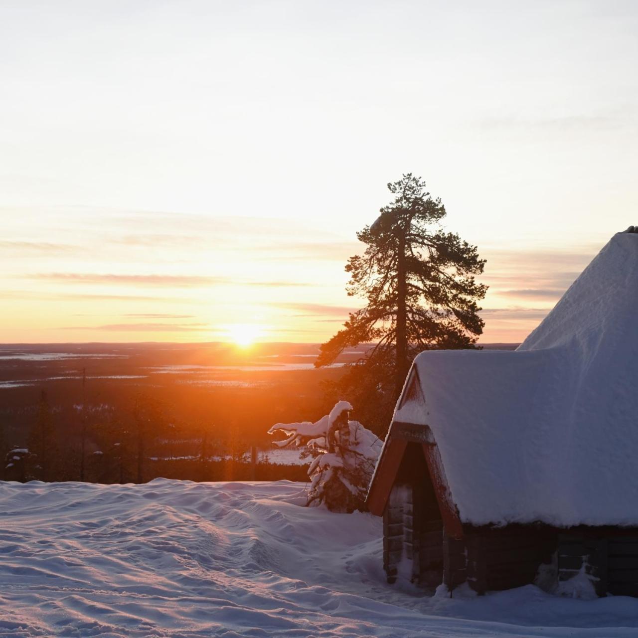Classic Log Cabin Ski-In Ski-Out Levi Eksteriør bilde
